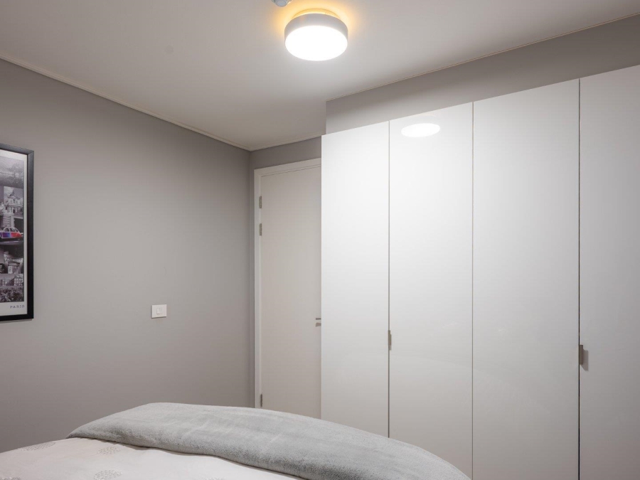 To Let 1 Bedroom Property for Rent in Green Point Western Cape